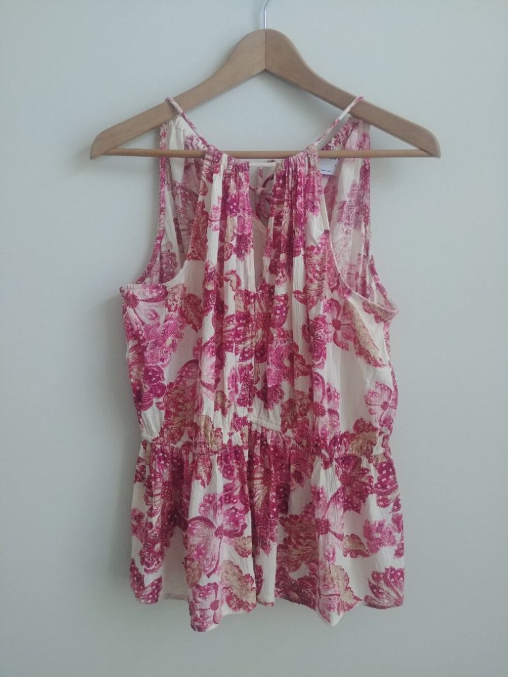4/$20 Large Old Navy sleeveless blouse top tank pink floral tie neck